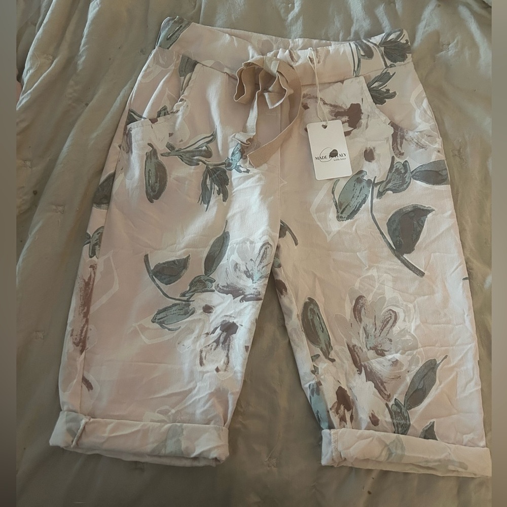 Floral Print Women's Shorts